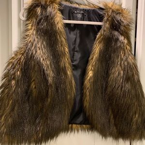 Fur vest